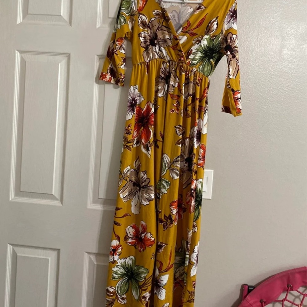 Maternity dress